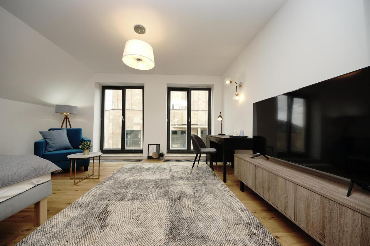 Bh Properties, Apartamenty Teatr Wybrzeze Srodmiescie Danzig Exterior foto